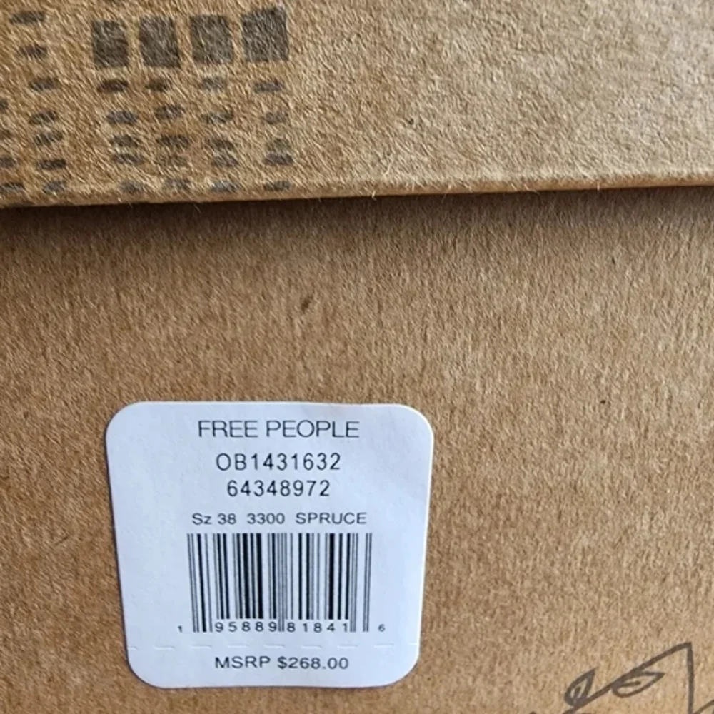 Free People Quilted Dawn Hiking Boot 38/8 NIB - Picture 10 of 11